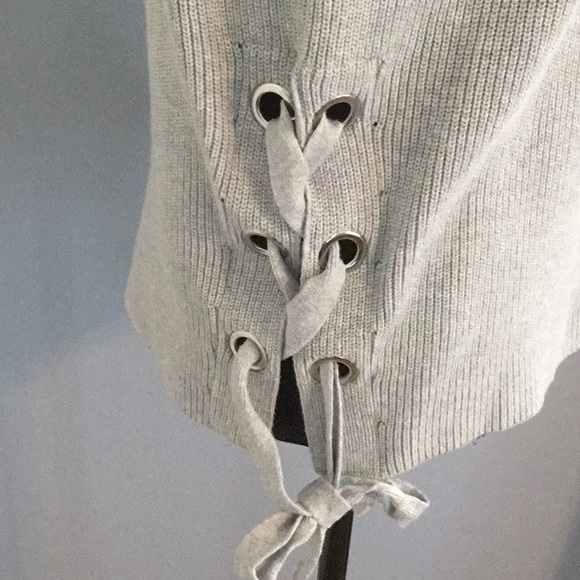 Sweater knit tank with open lacing side detail - Picture 4 of 5